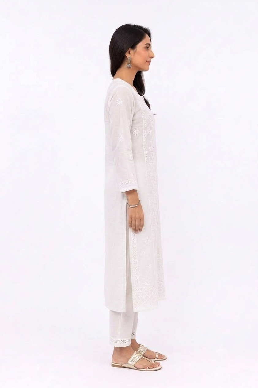WHITE LUCKNOWI KURTA WITH MUKAISH WORK